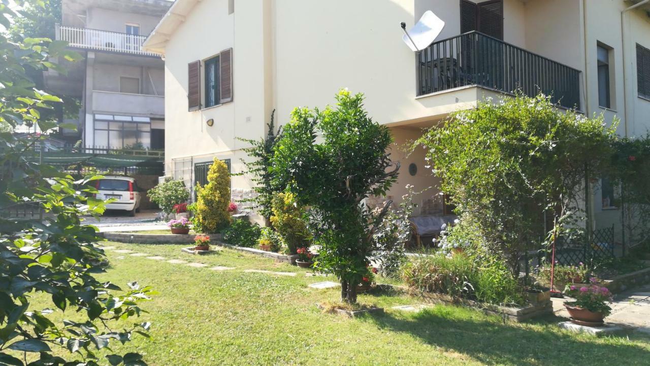 Il Giardino Bed & Breakfast Penne ภายนอก รูปภาพ